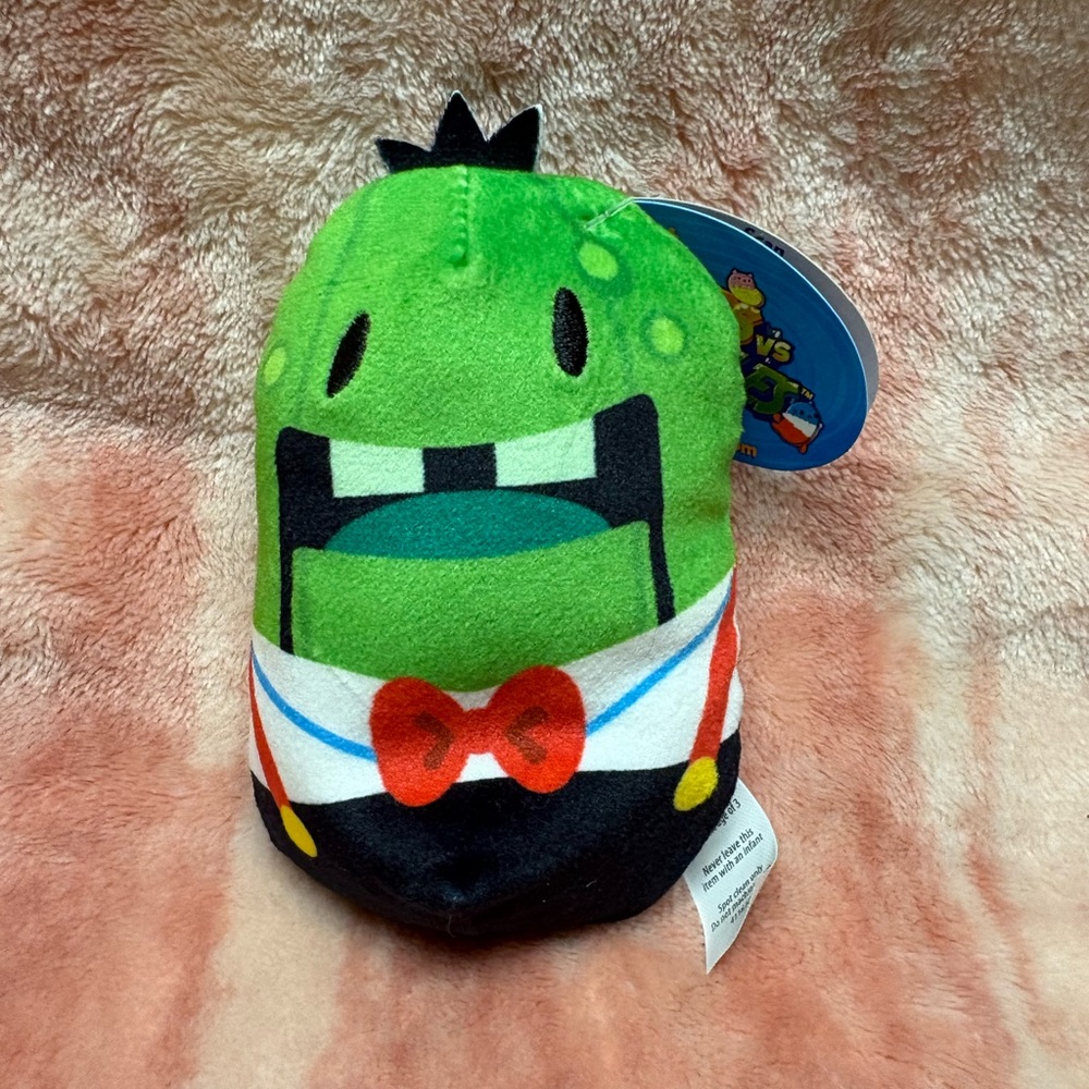 Cats vs Pickles Charlie 3” Bean Plush